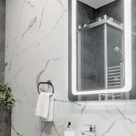 Apartment Silver