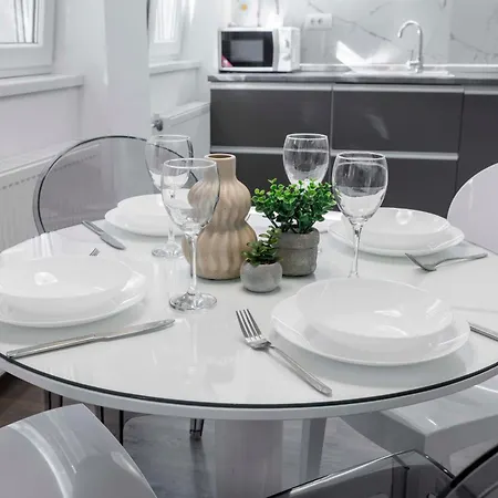 Silver Apartment